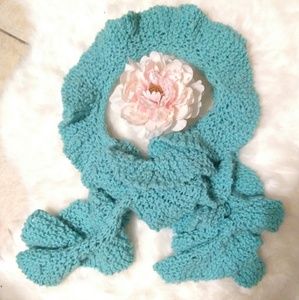 BOGO 💕Teal Knit Scarf 💕